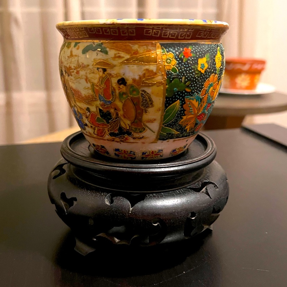 Vintage Mid-Century Hand-Painted Chinese Porcelain Rose Fish Bowl | Jardiniere